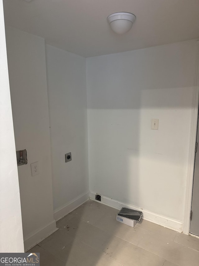 washroom with electric dryer hookup