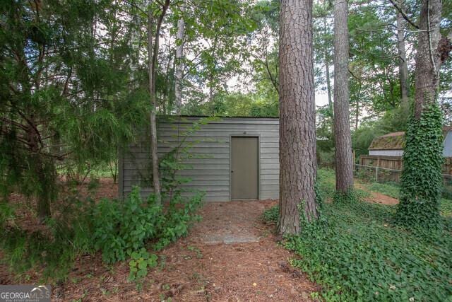 view of outbuilding