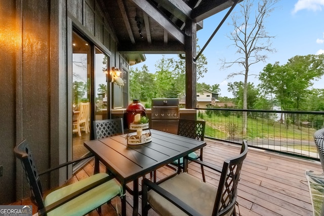 balcony featuring grilling area