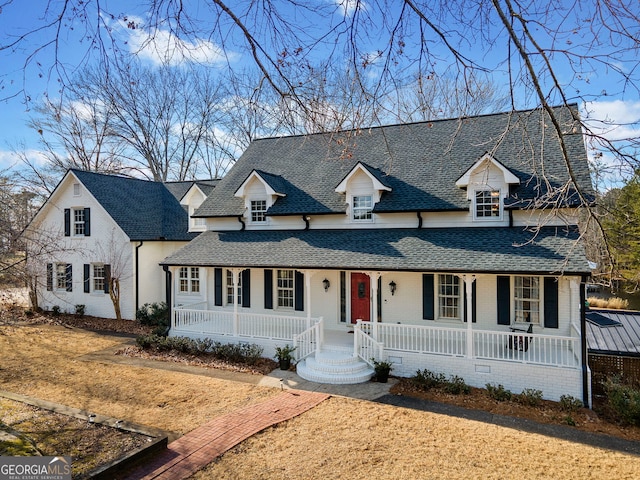 view of front facade featuring covered porch