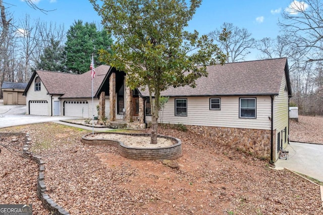 view of front of house with a garage