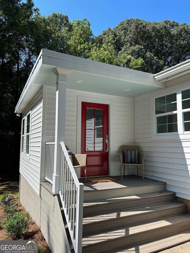 view of property entrance