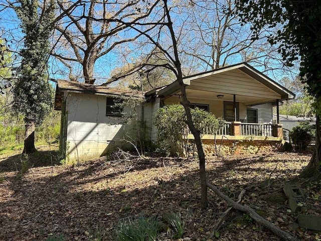 view of front of home with a porch