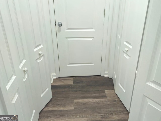 entryway featuring dark hardwood / wood-style floors