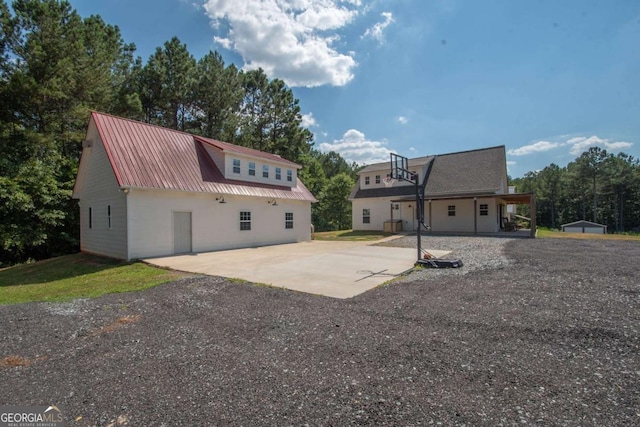 view of front of house