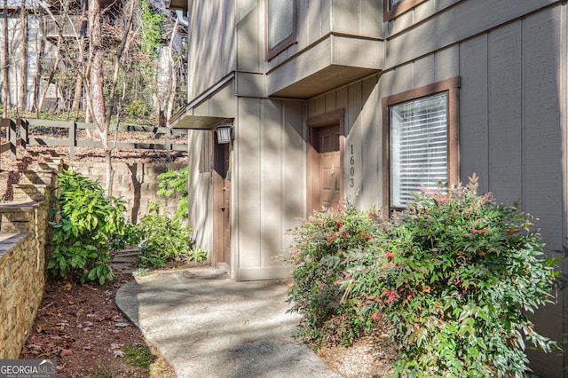 view of entrance to property