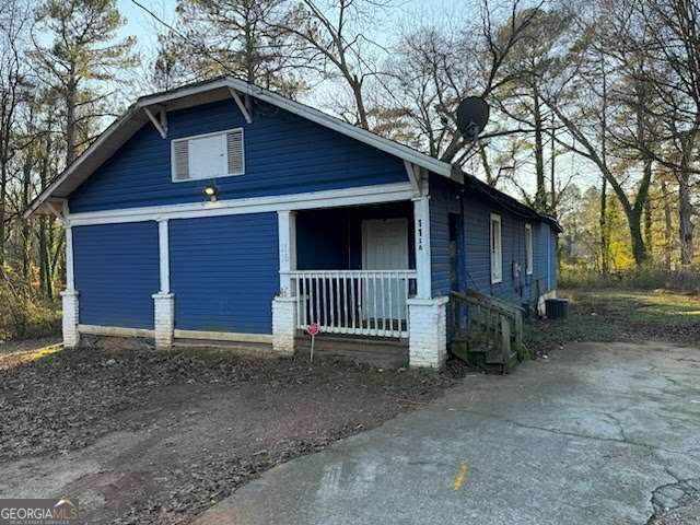 bungalow-style house featuring a porch