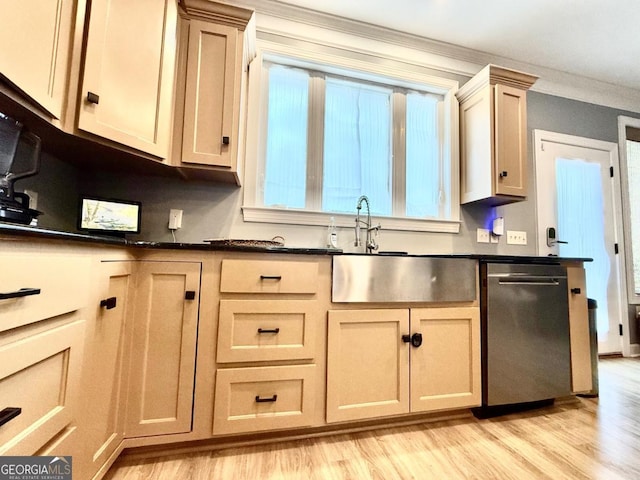 kitchen with dishwasher, sink, ornamental molding, light brown cabinetry, and light hardwood / wood-style floors