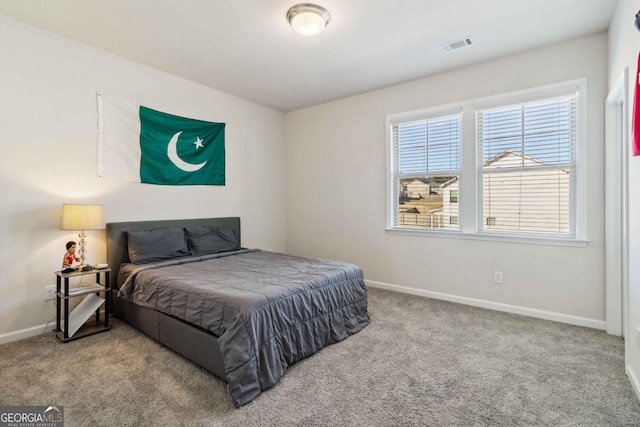 bedroom with carpet flooring