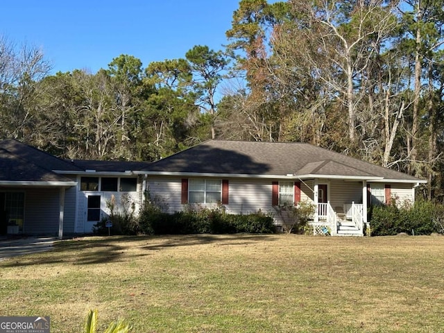 ranch-style home with a front yard