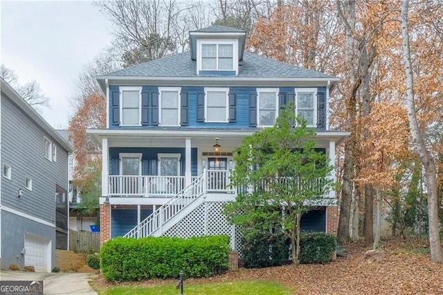 view of front of home with covered porch