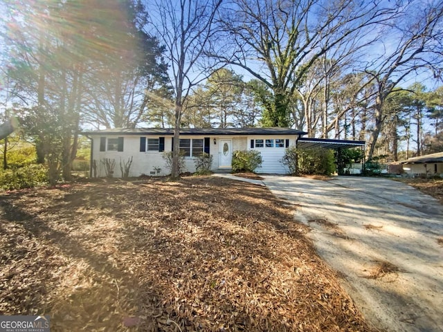 6257 Castlewood Dr, Morrow GA, 30260, 3 bedrooms, 1 bath house for sale