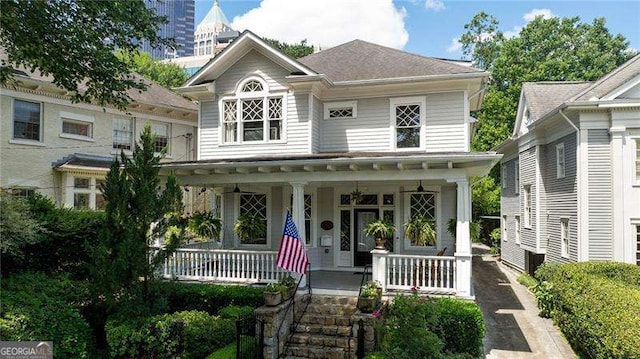 view of front facade with a porch