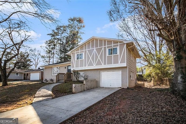 view of front of house with a garage