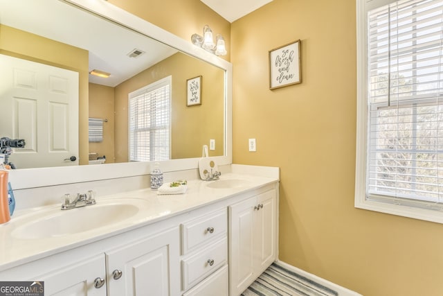 bathroom with vanity