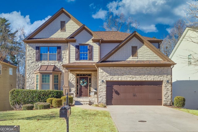 craftsman inspired home with a front lawn