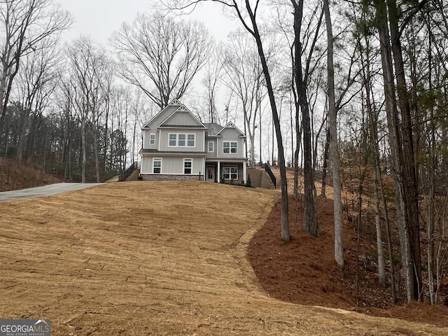 view of front of home featuring covered porch