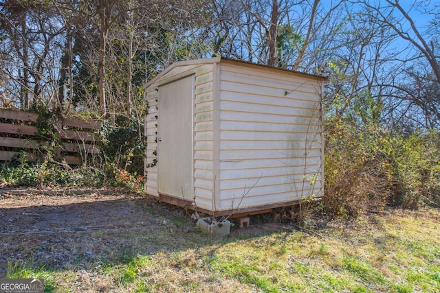 view of outbuilding