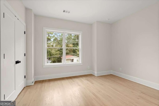 unfurnished bedroom featuring light hardwood / wood-style floors