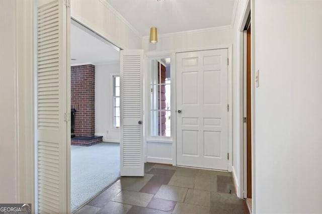 entrance foyer with crown molding