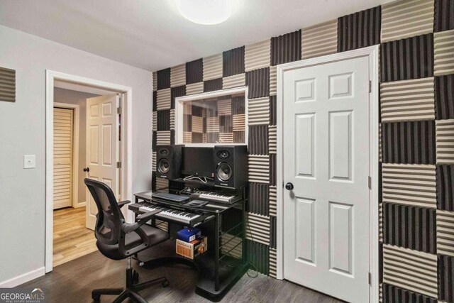 office area featuring hardwood / wood-style floors