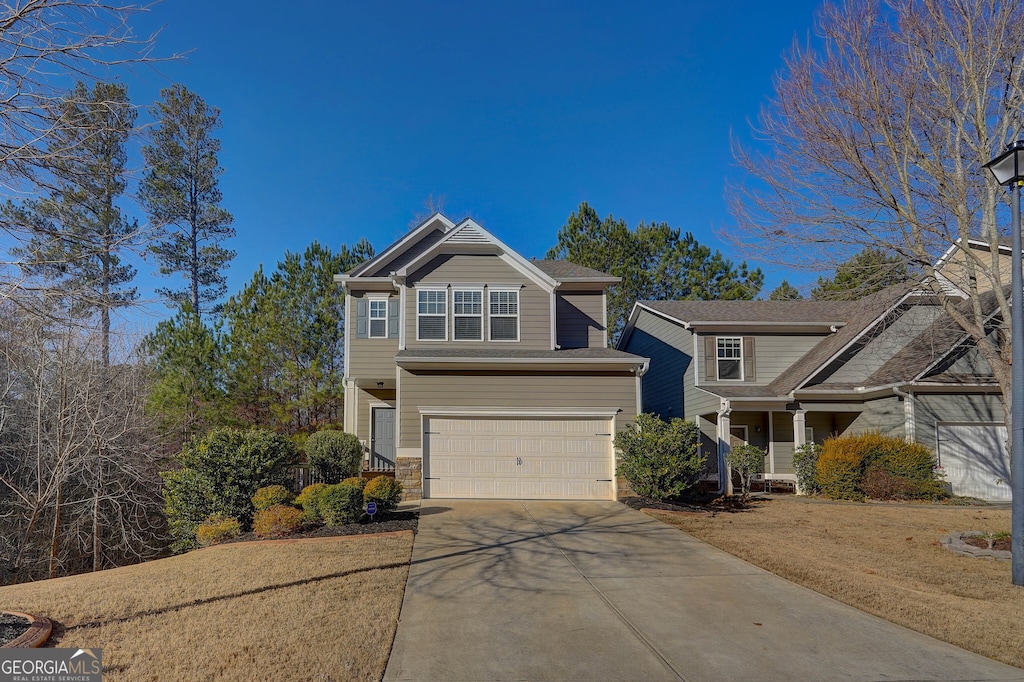 view of front facade featuring a garage