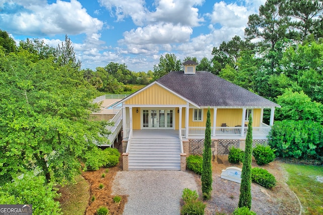 view of front of property featuring covered porch