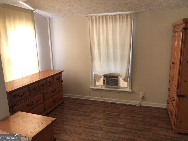 living room featuring hardwood / wood-style floors and plenty of natural light