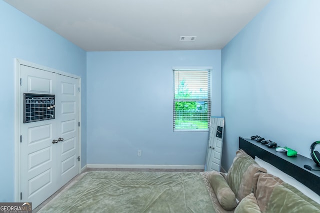 bedroom with a closet