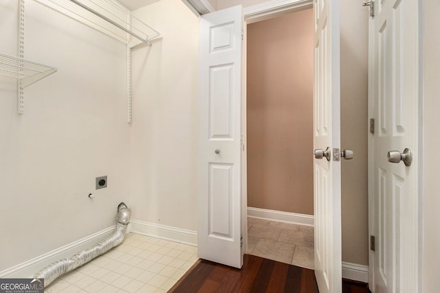 washroom featuring electric dryer hookup