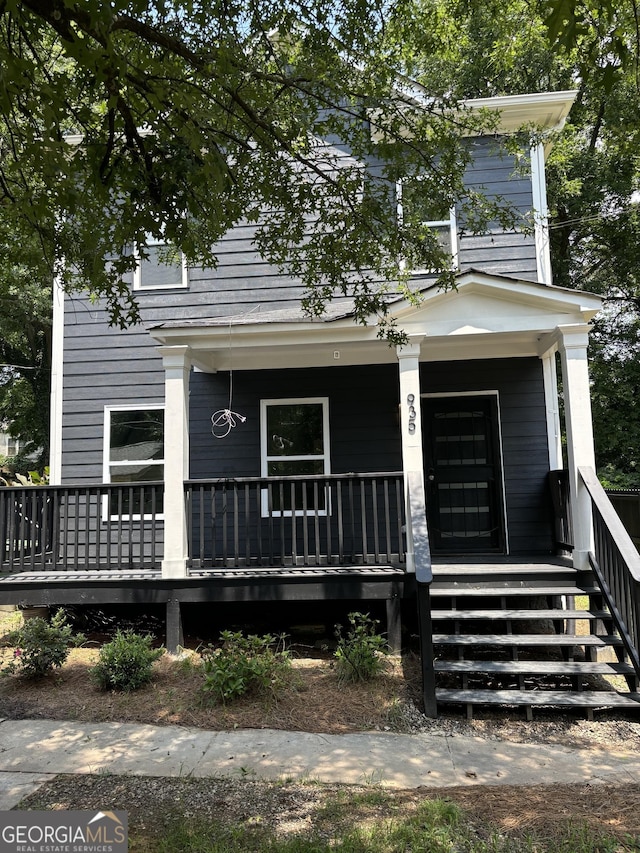 view of front of home with covered porch