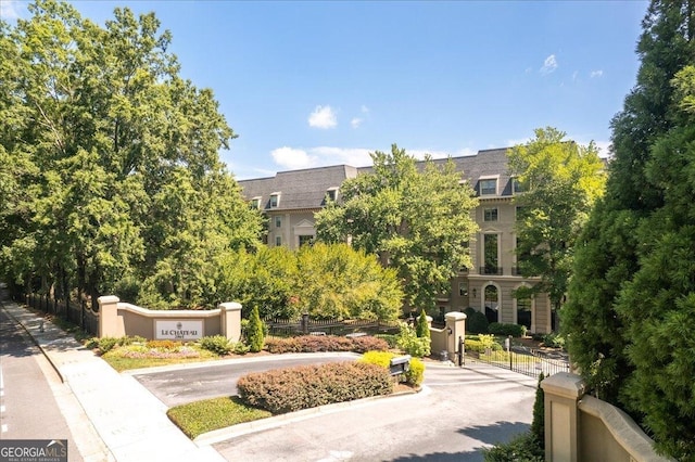 2865 Lenox Rd NE Unit 208, Atlanta, GA 30324
