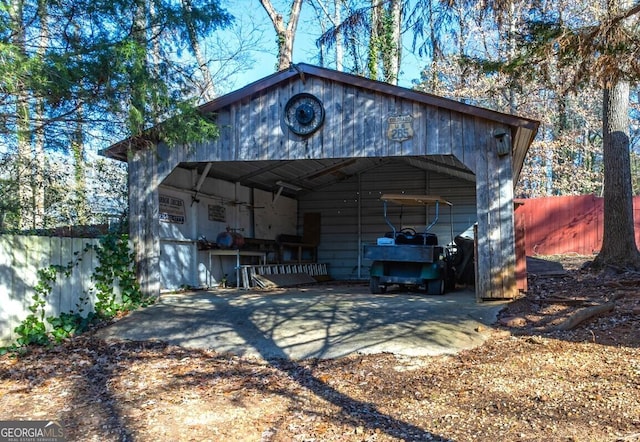 view of outbuilding