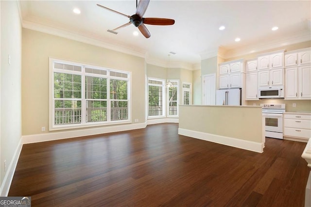 kitchen featuring white cabinetry, crown molding, ceiling fan, and white appliances