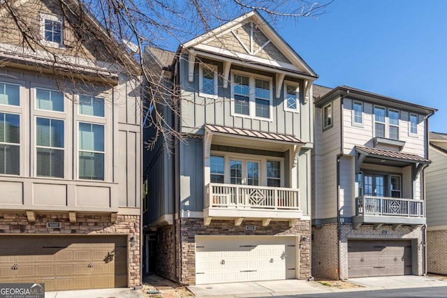 view of townhome / multi-family property