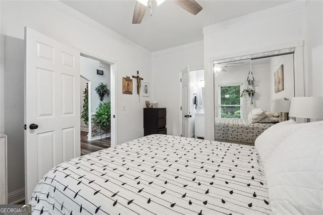 bedroom with ceiling fan, crown molding, access to outside, and a closet