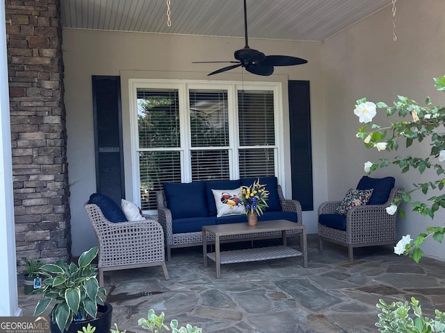 view of patio featuring ceiling fan and outdoor lounge area