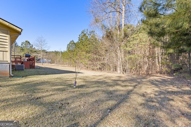 view of yard featuring central AC