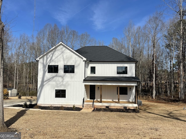 modern farmhouse featuring a porch