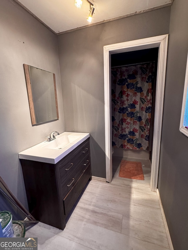 bathroom with vanity