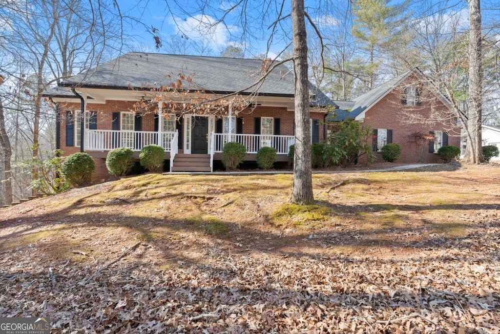 view of front of property with a porch