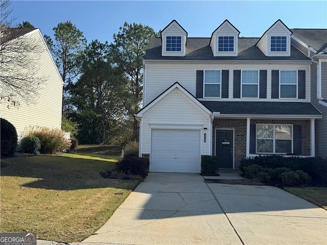 view of front of home with a front lawn