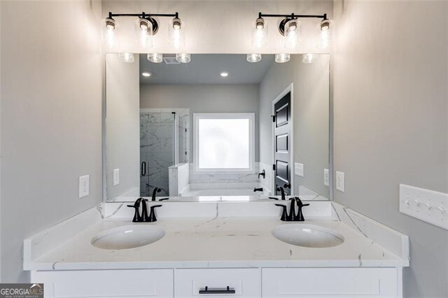 empty room with ceiling fan, light colored carpet, crown molding, and a tray ceiling