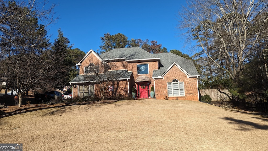 view of front property