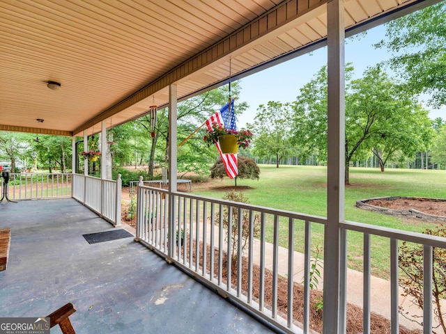 view of patio featuring covered porch