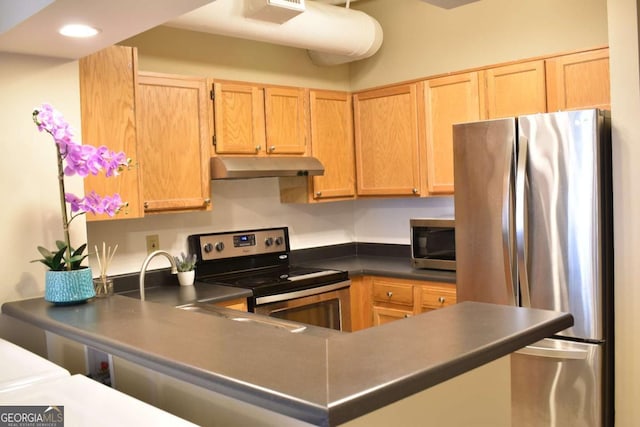 kitchen featuring stainless steel appliances