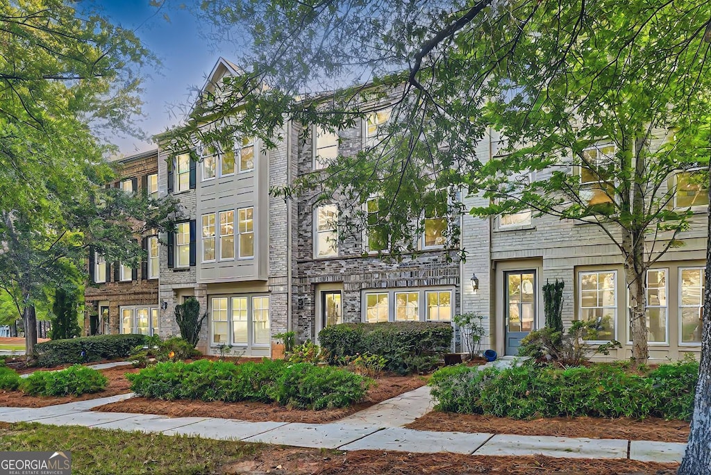 view of townhome / multi-family property