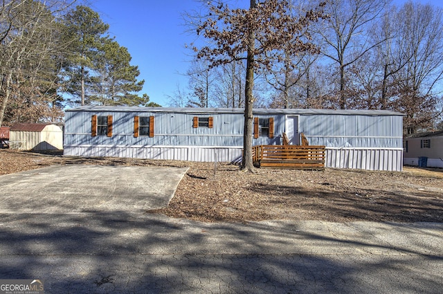 view of manufactured / mobile home