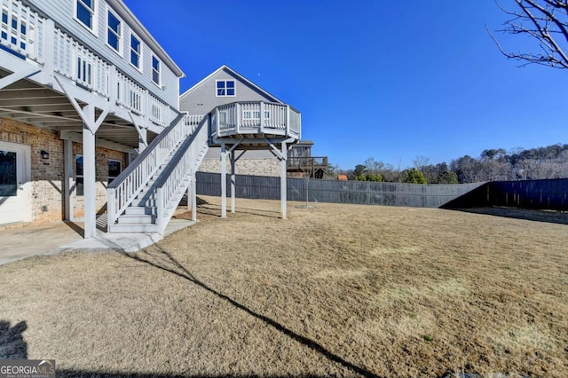 view of basketball court featuring a yard