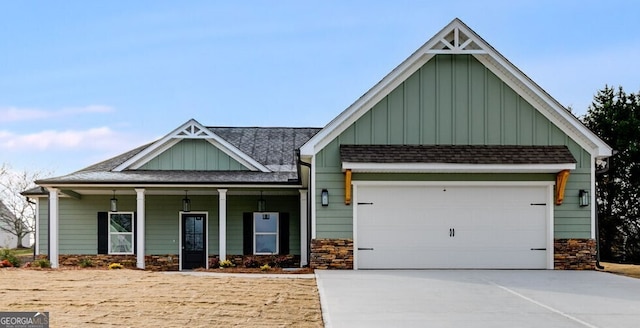 craftsman house with a garage